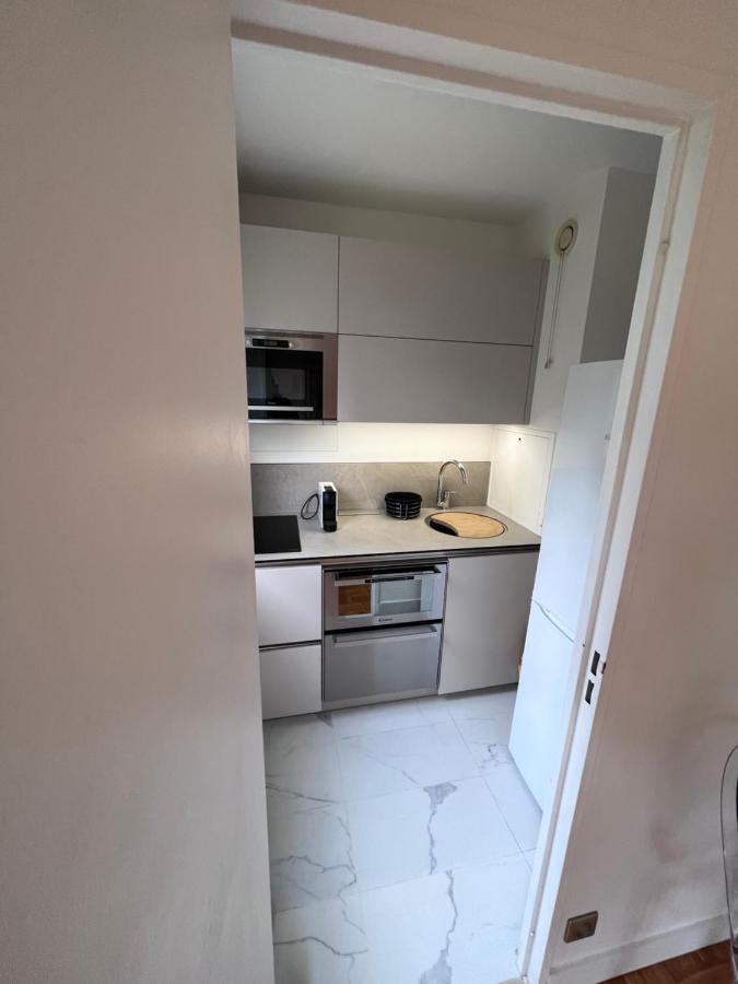 Suite 2 Pieces Sur Jardin Paris Exterior foto